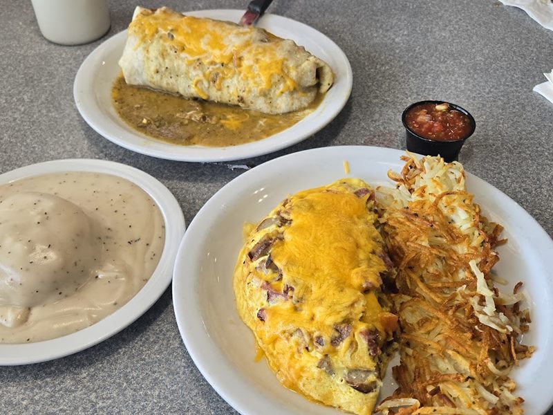 Blossom Trail Cafe food